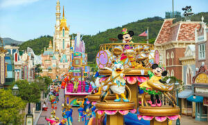 Hong Kong Disneyland Shows